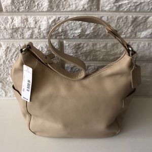 Cream coloured Leather shoulder bag
